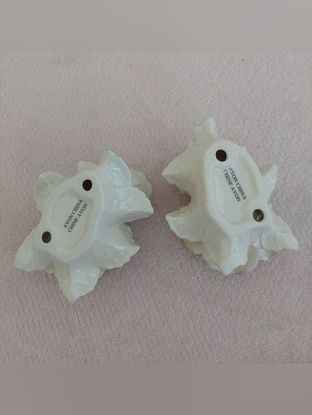 AVON "WINTER ROSE" Candleholders NIB - Picture 5 of 14